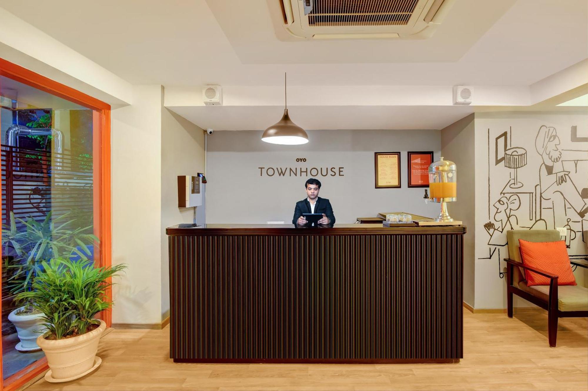 Townhouse Infinity Stays Gurgáon Exteriér fotografie